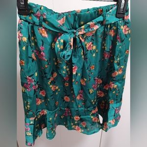 Poof New York Skirt